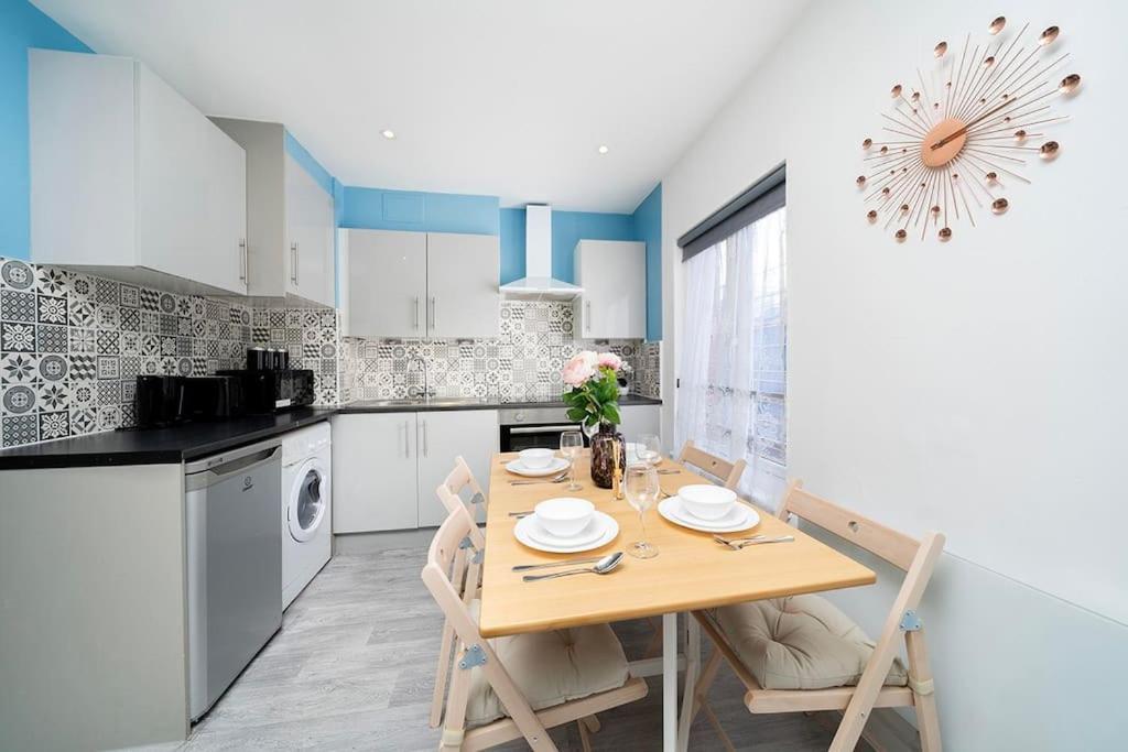 Soho Apartments F4 London Luaran gambar