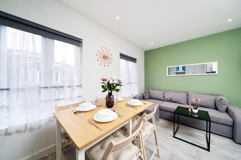 Soho Apartments F4 London Luaran gambar
